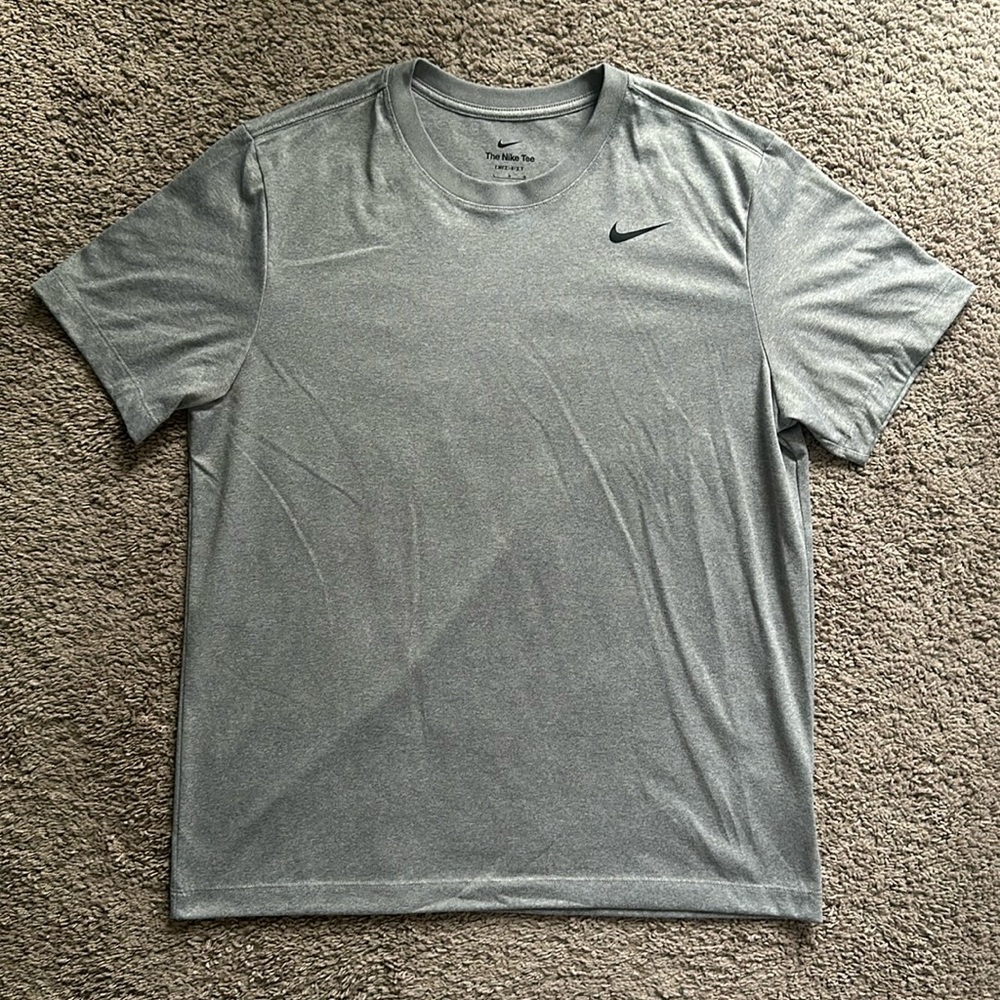 Nike Dri-FIT Legend T-Shirt